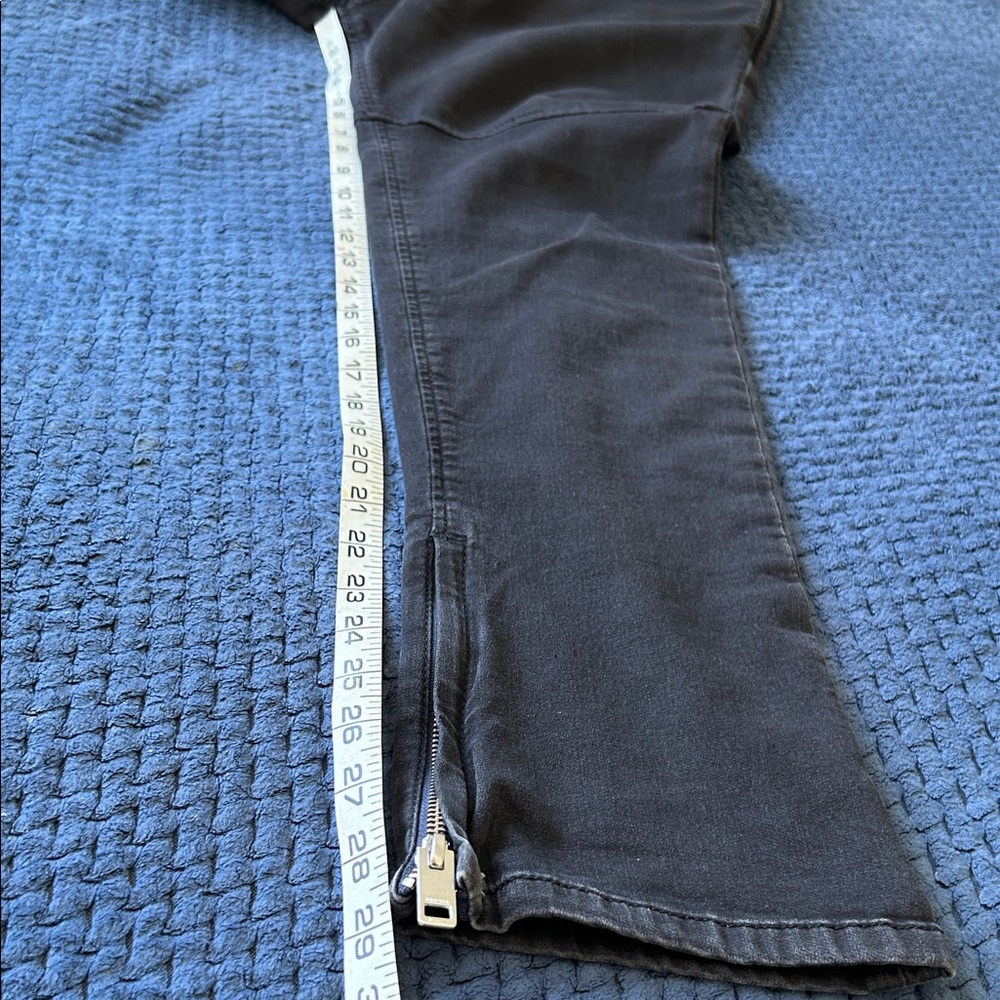 Diesel men jean jogger - Picture 13 of 16
